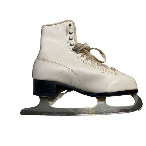 Vintage White Figure Ice Skates Womens Size 9 Made In Canada Winter Snow Sports - Picture 13 of 16